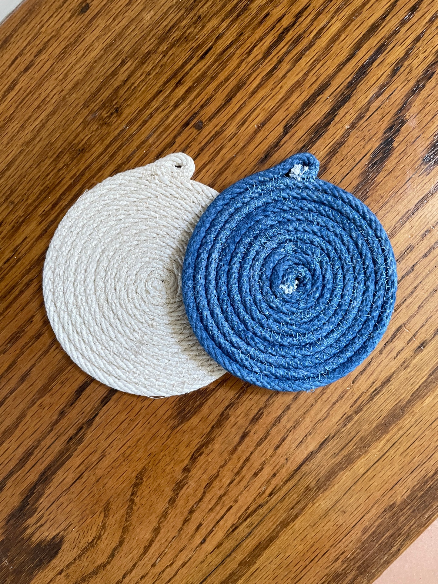 Set of 2 Natural and Blue Coasters